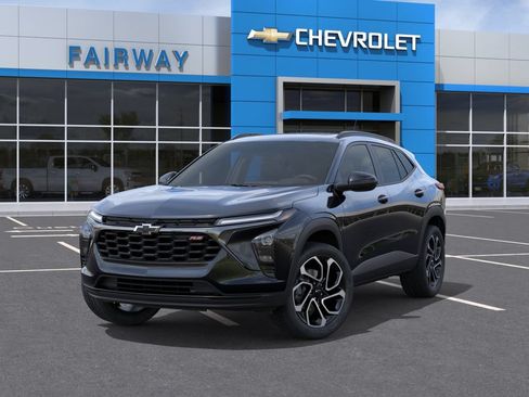 New 2026 Chevrolet Trax RS w/ Sunroof Package FWD image 6