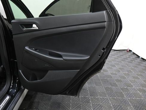 Used 2018 Hyundai Tucson Limited w/ Ultimate Package 02 image 31