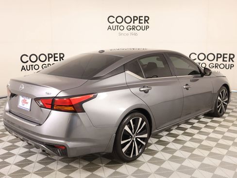 Used 2022 Nissan Altima 2.5 SR image 19