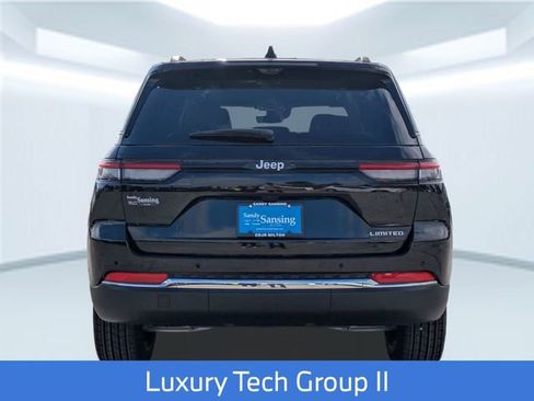 New 2025 Jeep Grand Cherokee Limited w/ Luxury Tech Group II image 5