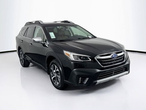 Used 2020 Subaru Outback Touring XT AWD/4WD image 10