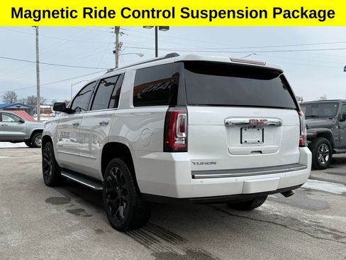 Used 2019 GMC Yukon Denali image 3