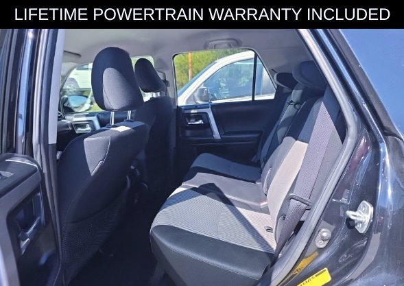 Used 2022 Toyota 4Runner SR5 AWD/4WD image 7