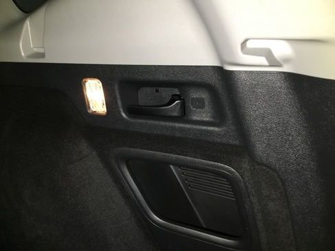 Used 2022 Honda CR-V EX-L image 39