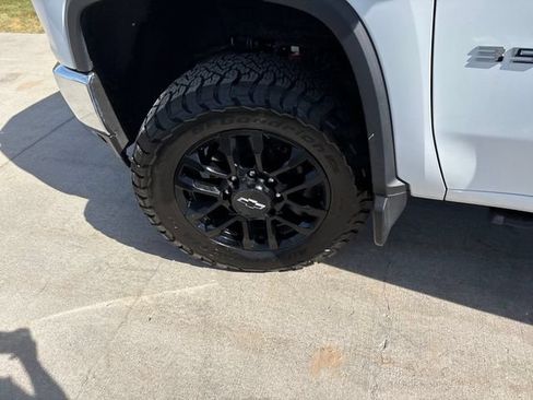 Certified 2023 Chevrolet Silverado 3500 LTZ w/ LTZ Plus Package AWD/4WD image 28