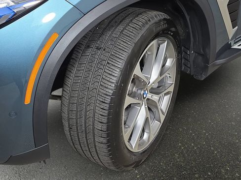 Used 2026 BMW X5 xDrive40i w/ Premium Package AWD/4WD image 37