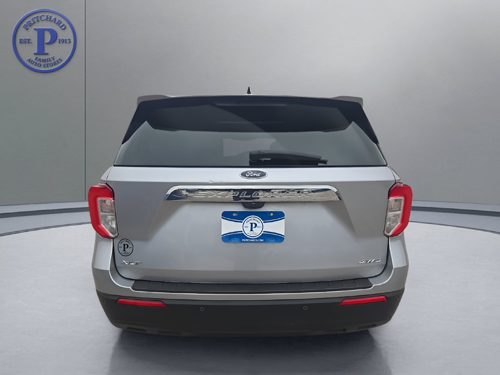Used 2021 Ford Explorer XLT AWD/4WD image 6