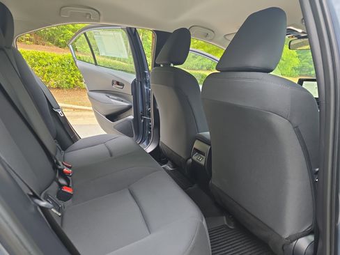 Used 2026 Toyota Corolla LE FWD image 11