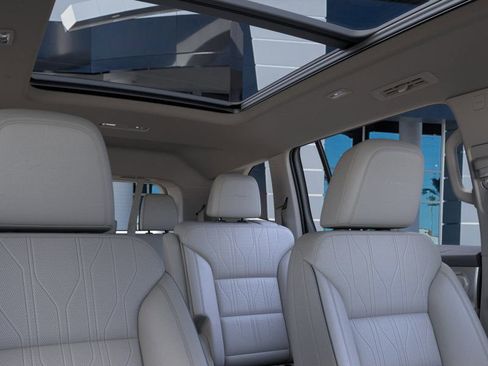 New 2026 Buick Enclave Avenir w/ Super Cruise Package image 24