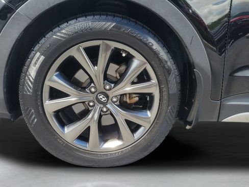 Used 2018 Hyundai Santa Fe Sport FWD image 26