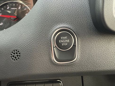 Used 2024 Mercedes-Benz Sprinter 3500 image 28