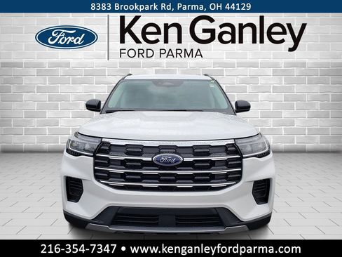 New 2026 Ford Explorer Active image 2