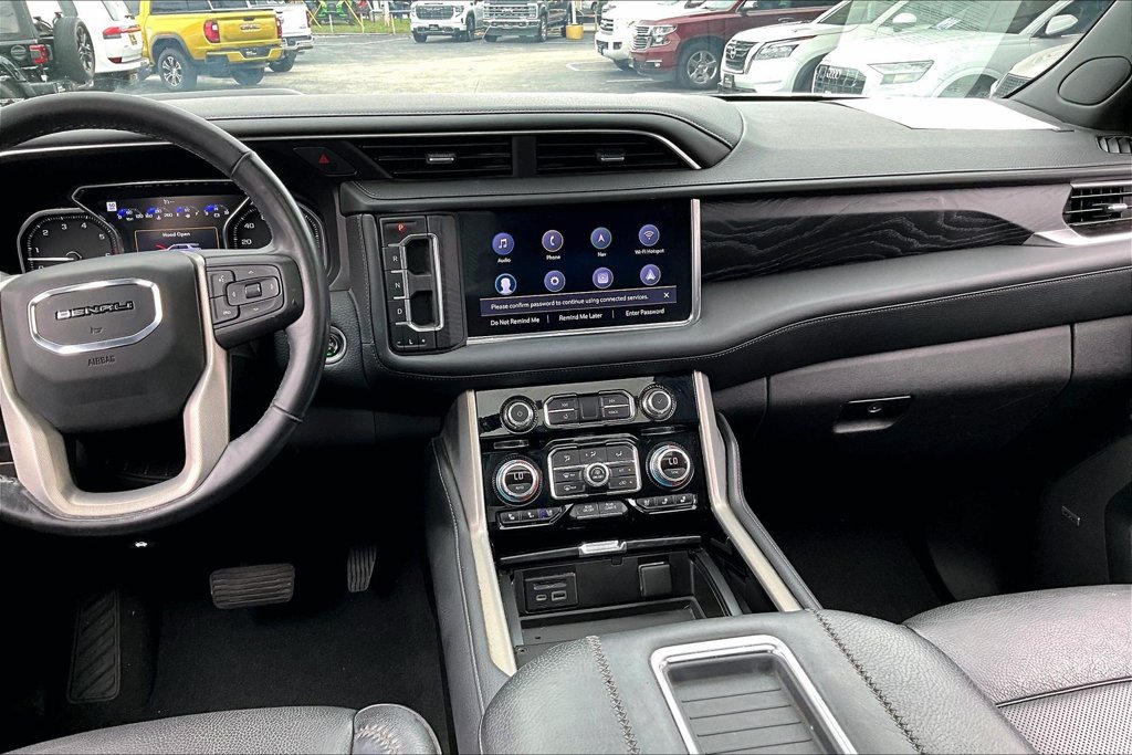 Used 2021 GMC Yukon Denali RWD image 8