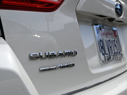 Used 2019 Subaru Impreza 2.0i Premium AWD/4WD image 23