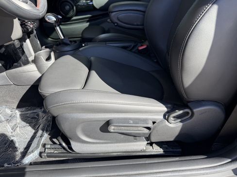 Used 2019 MINI Cooper S w/ Premium Package FWD image 27