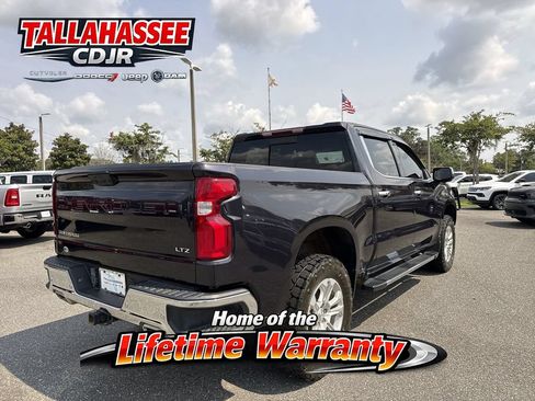Used 2023 Chevrolet Silverado 1500 LTZ AWD/4WD image 3