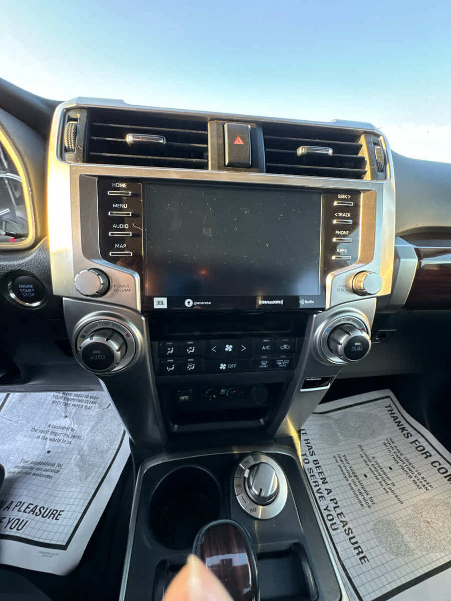 Used 2023 Toyota 4Runner Limited AWD/4WD image 29