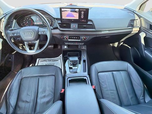 Used 2021 Audi Q5 2.0T Premium w/ Convenience Package image 16