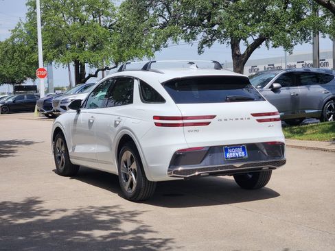 New 2026 Genesis GV70 2.5T AWD/4WD image 5