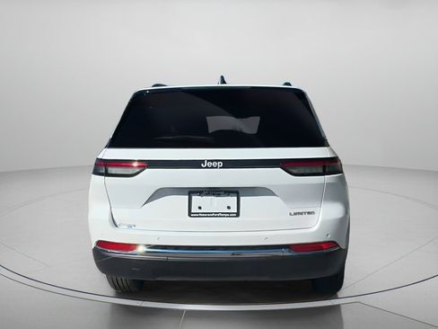 Used 2025 Jeep Grand Cherokee Limited w/ Trailer Tow Package image 24