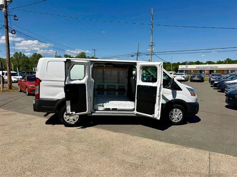 Used 2021 Ford Transit 250 Low Roof w/ Exterior Upgrade Package RWD image 8