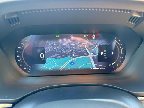 New 2026 Volvo XC60 B5 Plus w/ Climate Package AWD/4WD image 19