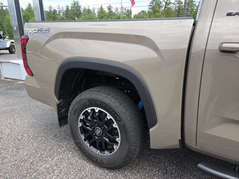 Used 2026 Toyota Tundra SR5 AWD/4WD image 35