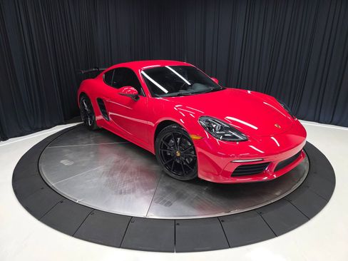 Used 2022 Porsche 718 Cayman image 15