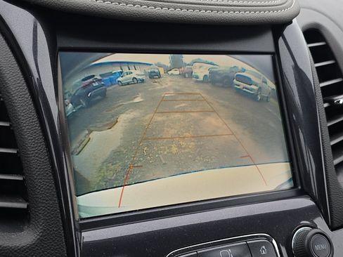 Used 2018 Chevrolet Impala Premier image 10