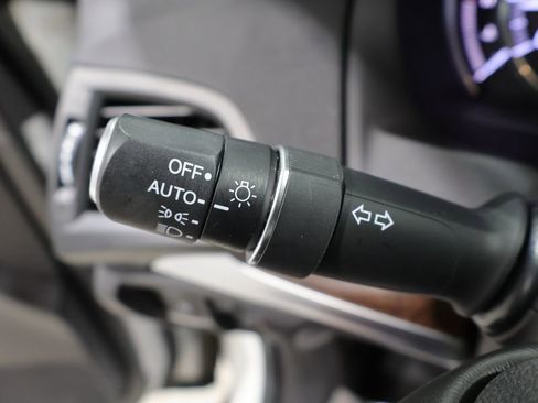 Used 2020 Acura MDX SH-AWD image 40