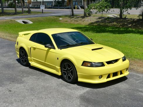 Used 2001 Ford Mustang GT RWD image 29