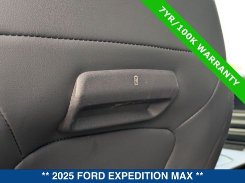 Certified 2025 Ford Expedition Max Platinum w/ Stealth Appearance Package AWD/4WD image 21