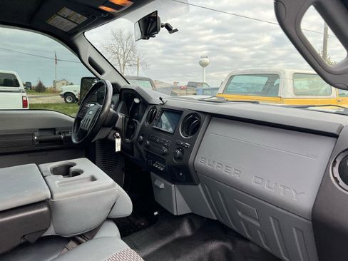 Used 2012 Ford F250 XL w/ PWR Equipment Group AWD/4WD image 11