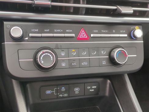 New 2026 Hyundai Tucson SE image 16