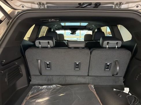 New 2026 GMC Acadia AT4 w/ Luxury Package image 28