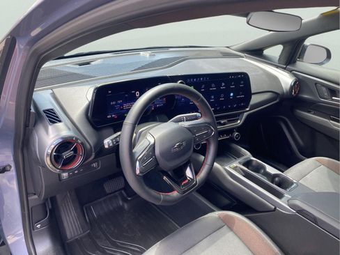 Used 2024 Chevrolet Equinox EV RS w/ LPO, All-Weather Mat Package AWD/4WD image 16
