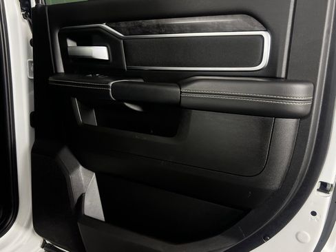 Certified 2024 RAM 2500 Big Horn w/ Sport Appearance Package image 29