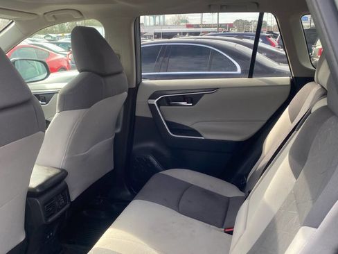 Used 2019 Toyota RAV4 XLE image 22