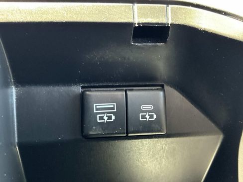 Used 2024 Toyota Camry XSE FWD image 27