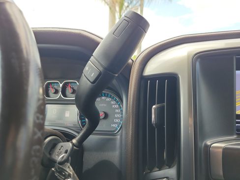Used 2018 Chevrolet Silverado 2500 LTZ w/ Duramax Plus Package AWD/4WD image 20