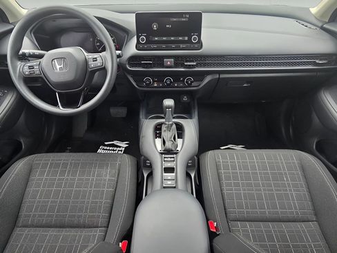 Used 2025 Honda HR-V LX image 14