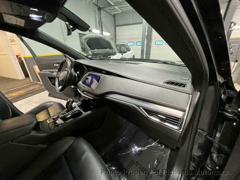 Used 2019 Cadillac XT4 Premium Luxury image 17