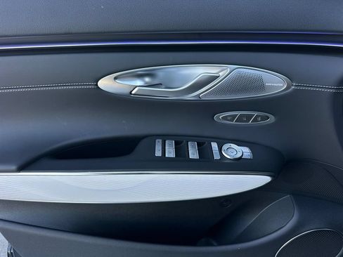 New 2026 Genesis GV70 2.5T Advanced AWD/4WD image 11
