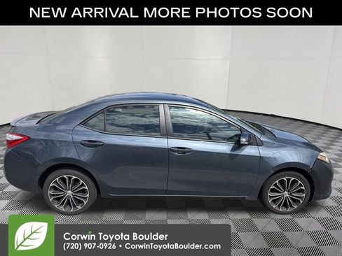 Used 2015 Toyota Corolla S FWD image 9