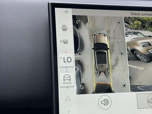 New 2026 Land Rover Range Rover SE AWD/4WD image 27