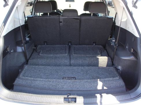 Used 2022 Volkswagen Tiguan S image 14