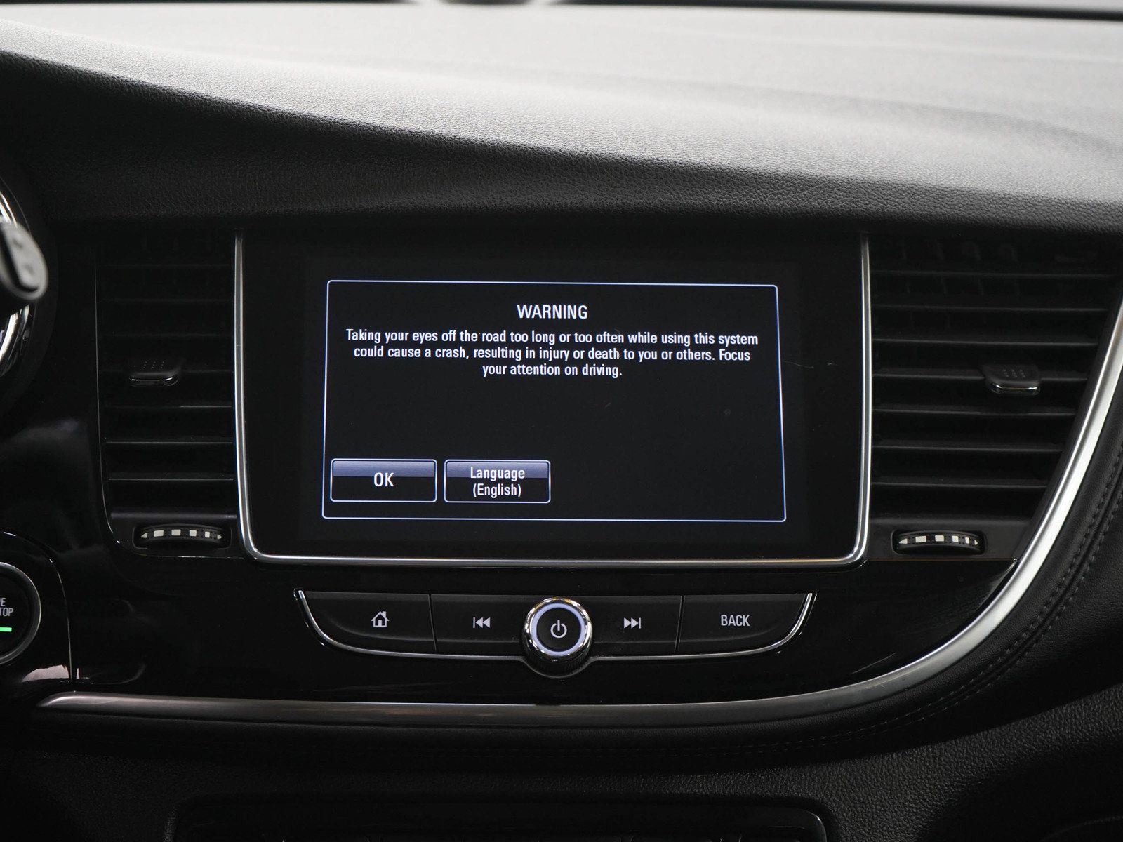 Used 2019 Buick Encore Preferred w/ Safety Package FWD image 17