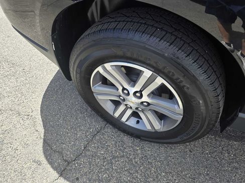 Used 2016 Chevrolet Traverse LT AWD/4WD image 38