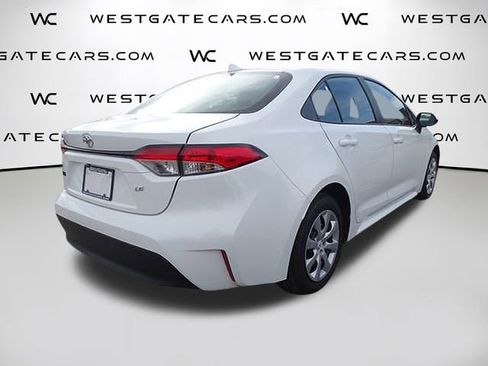 Used 2024 Toyota Corolla LE image 38