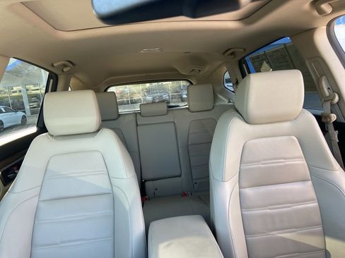 Used 2018 Honda CR-V EX-L image 19